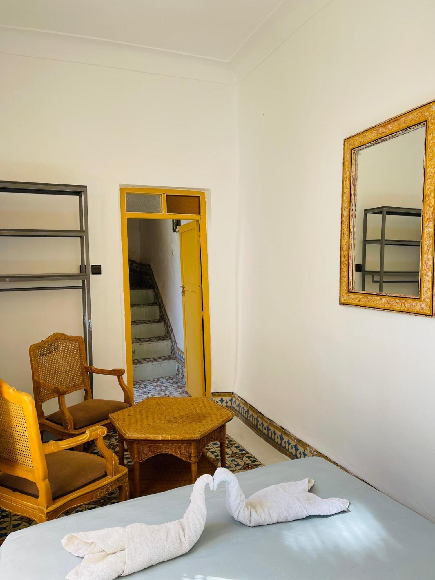 The Madrassa Hostel Marrakesh Bagian luar foto