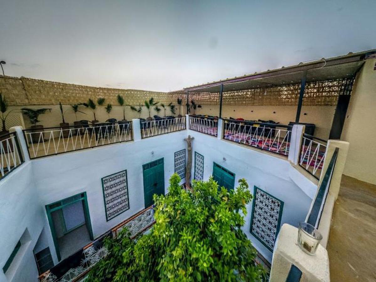 The Madrassa Hostel Marrakesh Bagian luar foto